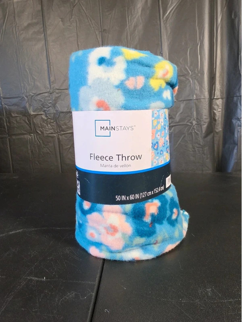 Throw blanket